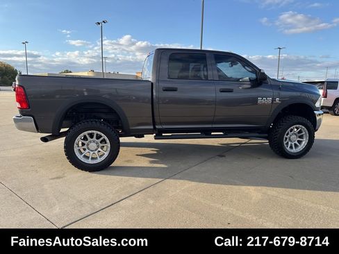 Used 2016 RAM 2500 Tradesman w/ Chrome Appearance Group image 25