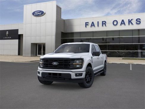 New 2025 Ford F150 XLT w/ Equipment Group 302A MID image 2