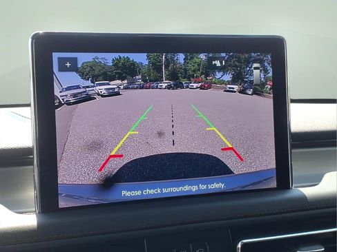 Certified 2023 Lincoln Aviator AWD w/ Class IV Trailer Tow Package image 10