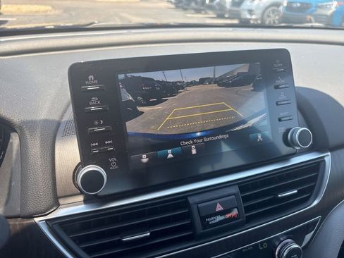 Used 2019 Honda Accord EX-L image 17
