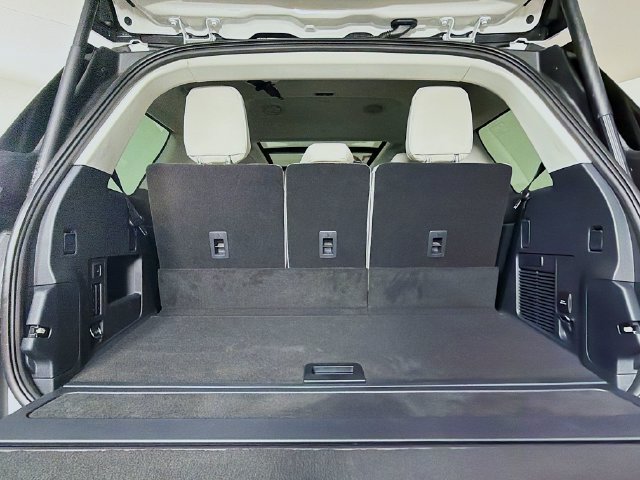 New 2026 Lincoln Navigator Reserve AWD/4WD image 29