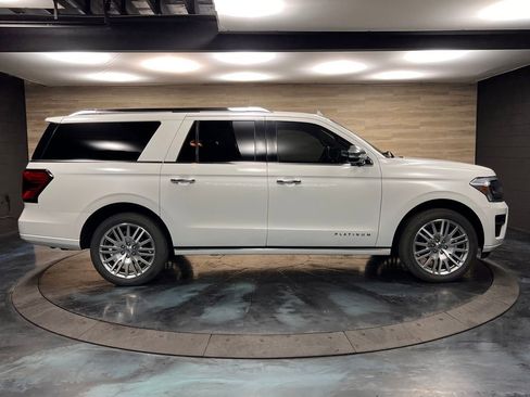 Used 2023 Ford Expedition Max Platinum AWD/4WD image 15