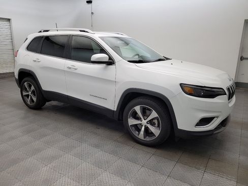 Used 2019 Jeep Cherokee Limited FWD image 11