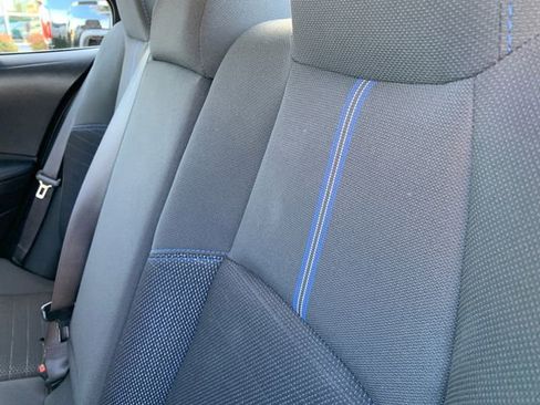 Used 2022 Toyota Corolla SE w/ Carpet Mat Package (TMS) image 15