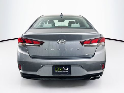 Used 2018 Hyundai Sonata Limited w/ Limited Ultimate Package 03 FWD image 7