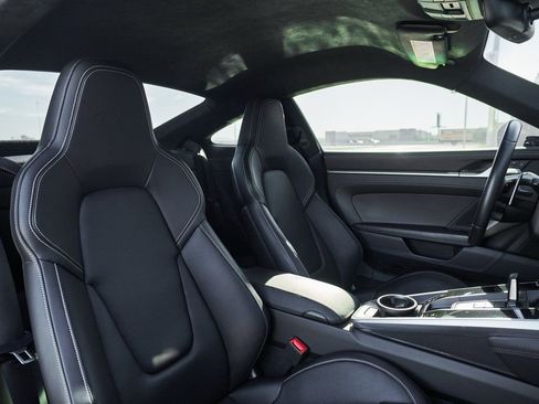 Used 2024 Porsche 911 Turbo image 33