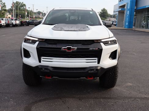 New 2025 Chevrolet Colorado ZR2 w/ Technology Package image 26