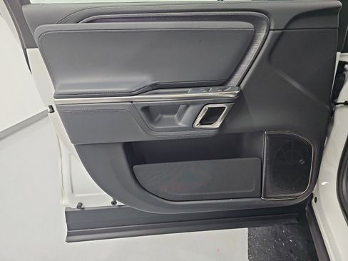 Used 2024 Rivian R1S Adventure image 16