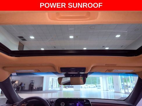 Certified 2024 Lexus ES 350 w/ Premium Package FWD image 11