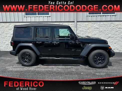 Used 2022 Jeep Wrangler Unlimited Sport AWD/4WD image 1