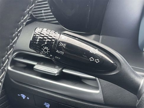 Used 2024 Hyundai Palisade Calligraphy image 25