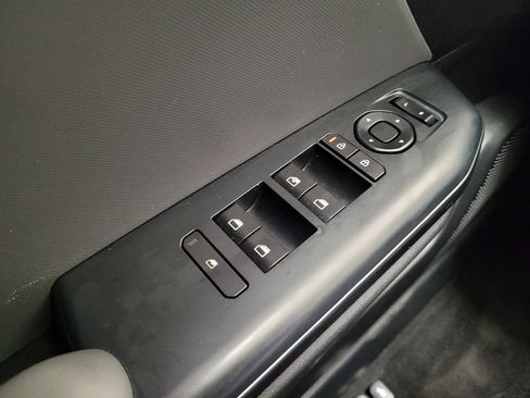 Used 2025 Kia K4 FWD image 27