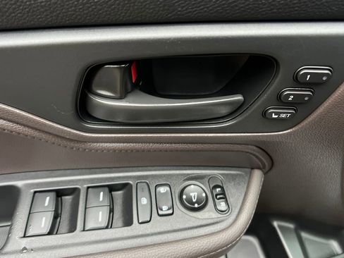 Used 2019 Honda Odyssey EX-L image 12