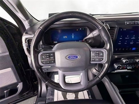 Used 2023 Ford F250 Lariat w/ Lariat Ultimate Package image 11