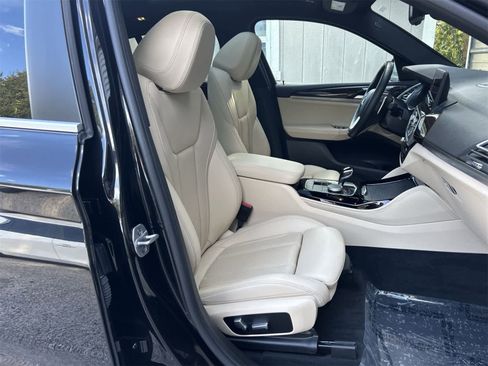 Used 2022 BMW X4 xDrive30i w/ Convenience Package image 14