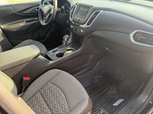 Certified 2024 Chevrolet Equinox LT w/ LPO, Floor Liner Package image 25