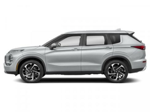 Used 2022 Mitsubishi Outlander SE image 3