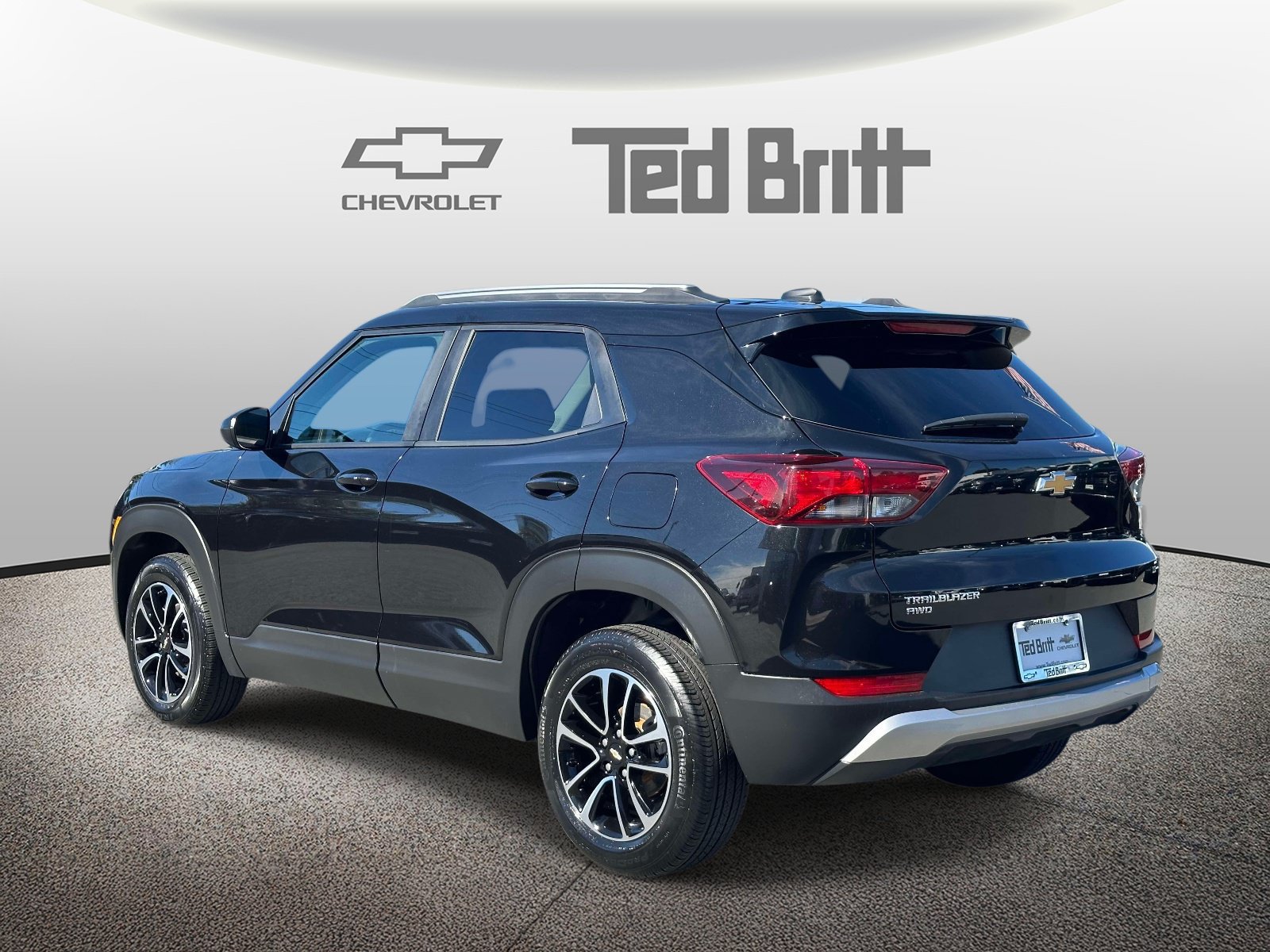 Used 2025 Chevrolet TrailBlazer LT AWD/4WD image 6