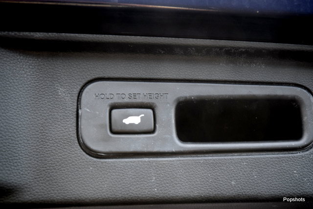 Used 2024 Honda Pilot Touring image 18