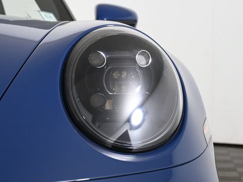 Certified 2023 Porsche 911 Carrera GTS RWD image 19
