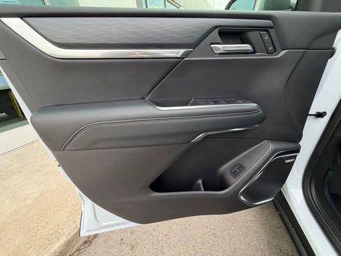 New 2026 GMC Acadia Elevation w/ Black Edition FWD image 12