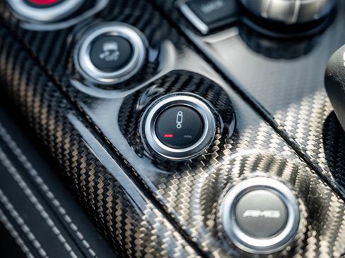 Used 2015 Mercedes-Benz SLS AMG GT Final Edition image 23