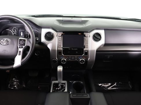 Used 2021 Toyota Tundra SR5 w/ TRD Off-Road Package AWD/4WD image 32