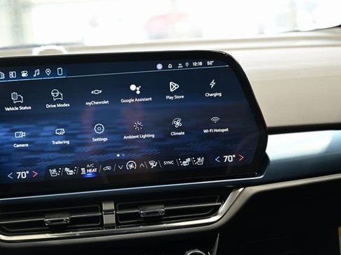 New 2026 Chevrolet Equinox EV LT w/ Convenience Package II image 15