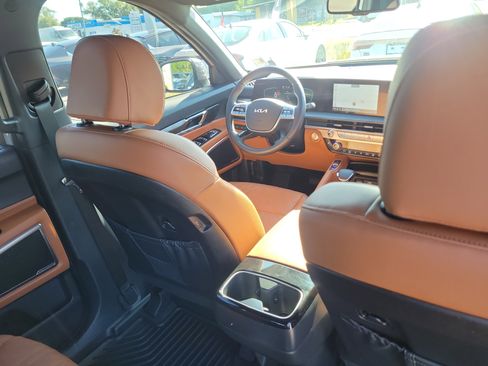 Certified 2025 Kia Telluride EX X-Line AWD/4WD image 13