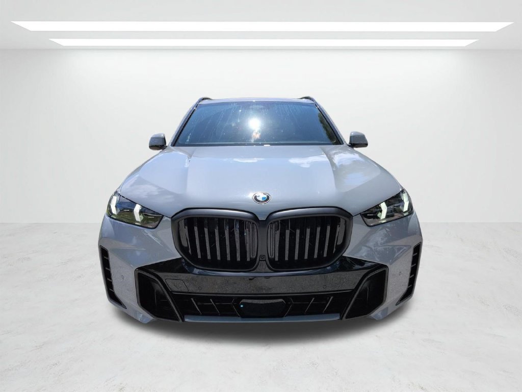 New 2026 BMW X5 xDrive40i w/ M Sport Package AWD/4WD image 9