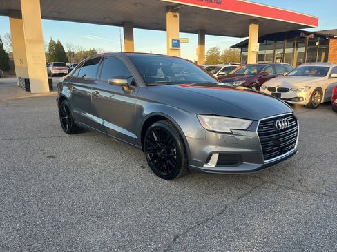 Used 2018 Audi A3 2.0T Premium w/ Convenience Package image 4