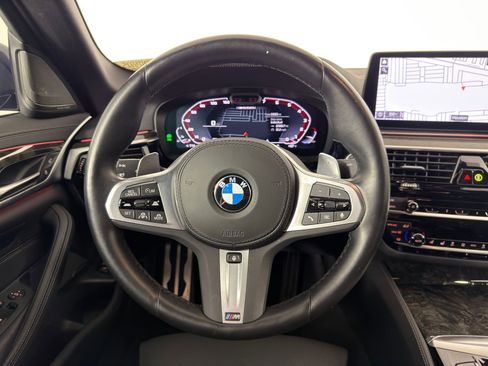 Certified 2023 BMW M550i xDrive w/ Executive Package image 15