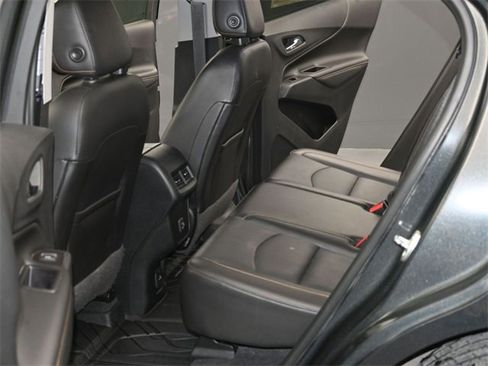 Used 2024 Chevrolet Traverse RS w/ LPO, Floor Liner Package image 10