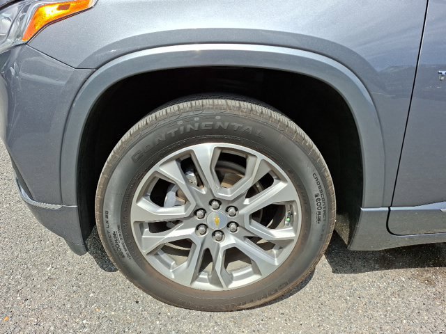 Used 2020 Chevrolet Traverse Premier FWD image 10