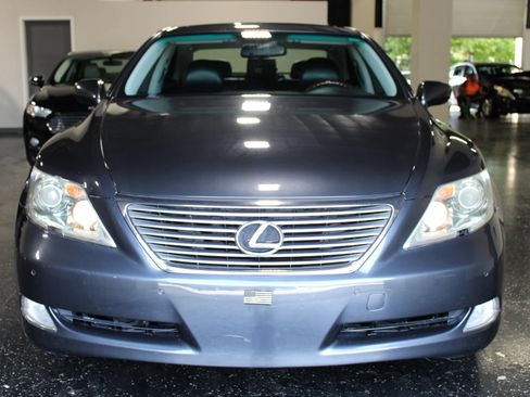 Used 2007 Lexus LS 460 RWD image 8