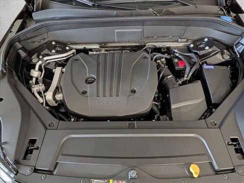 New 2026 Volvo XC90 B5 Plus image 19