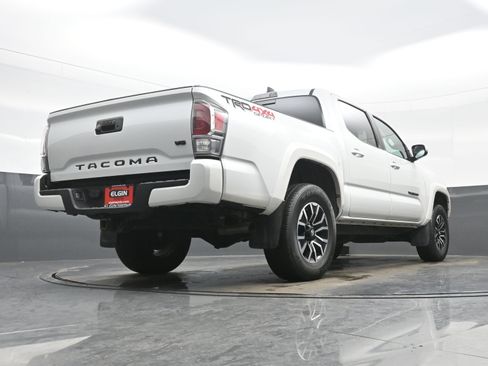 Used 2022 Toyota Tacoma TRD Sport image 31