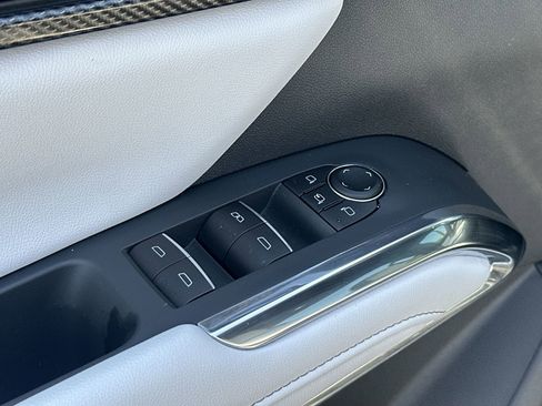 Used 2026 Chevrolet Traverse High Country w/ LPO, Floor Liner Package FWD image 15