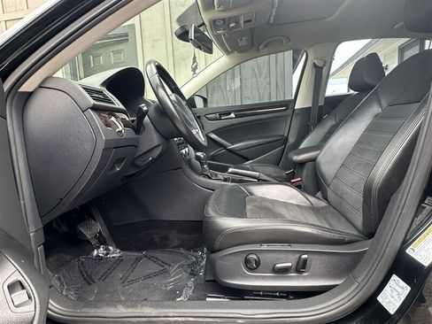 Used 2014 Volkswagen Passat TDI SEL Premium FWD image 49