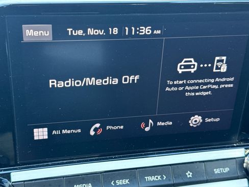 Certified 2023 Kia Forte LXS w/ LXS Technology Package image 17