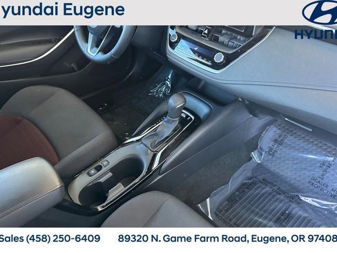Used 2024 Toyota Corolla SE FWD image 19