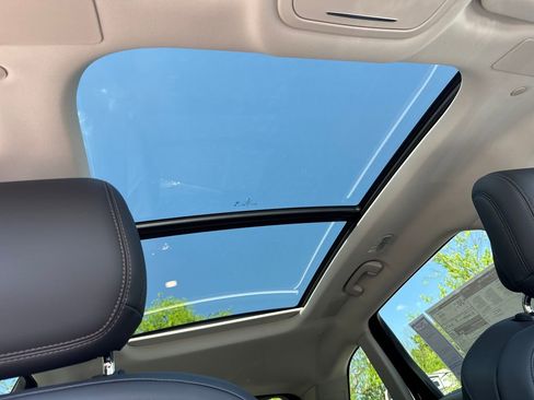 New 2026 Lincoln Nautilus Reserve image 24