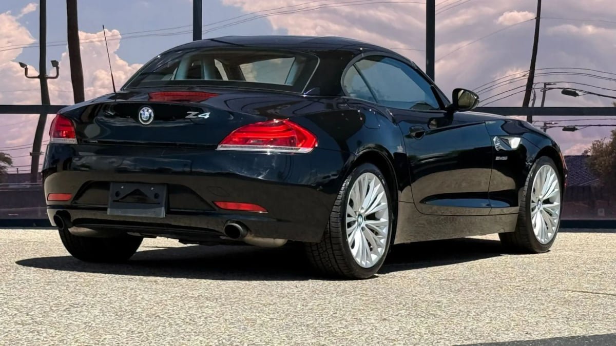Used 2012 BMW Z4 sDrive35i RWD image 20