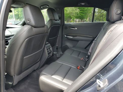 Used 2020 Cadillac XT4 Sport w/ Cold Weather Package FWD image 14