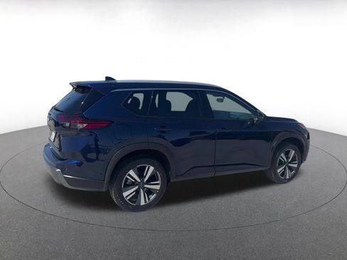 Used 2026 Nissan Rogue SL FWD image 15