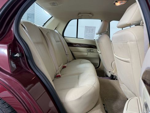 Used 2009 Mercury Grand Marquis LS image 12