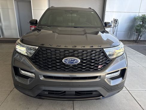 Used 2020 Ford Explorer ST w/ Premium Technology Package AWD/4WD image 2