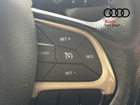 Used 2017 Jeep Renegade Latitude image 19