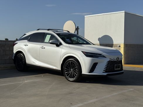 Certified 2025 Lexus RX 350h w/ Convenience Package AWD/4WD image 2