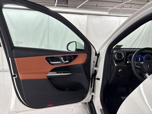 Certified 2026 Mercedes-Benz GLC 300 image 20